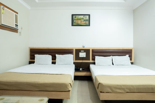 Royal Deluxe Room - Image 2