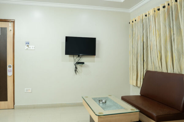 Royal Deluxe Room - Image 5